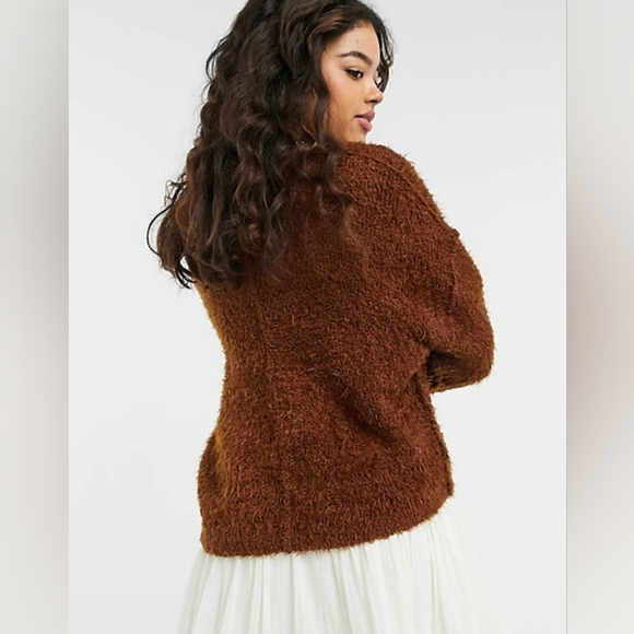 Free People V-neck pullover - Picture 5 of 9